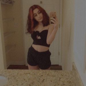 Meet your Posher, Ange